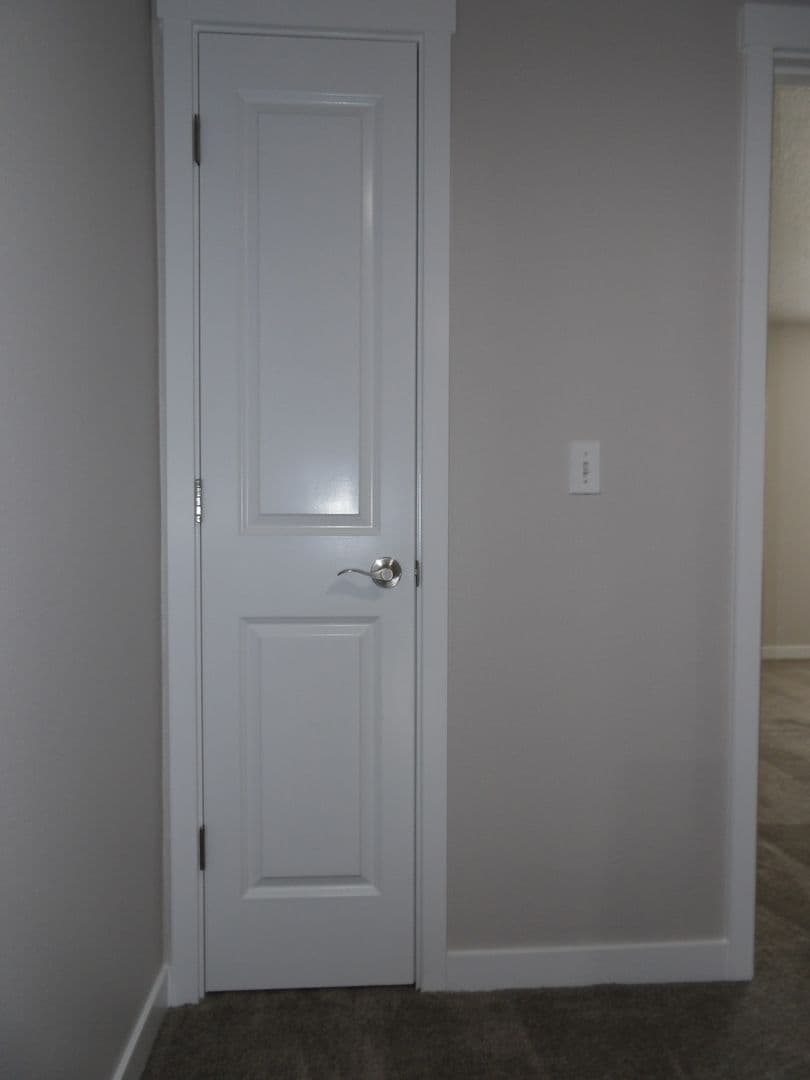 Ridgefield Apartment: 2019 NE 179th St