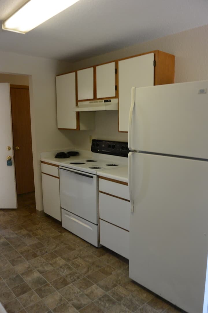 Battle Ground Apartment: 405 SW 1st ST