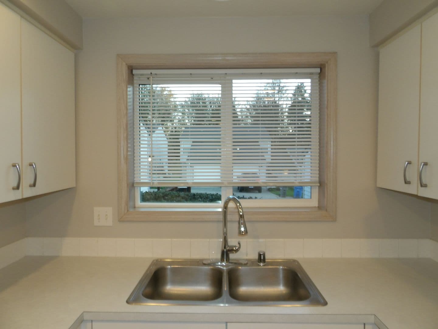 Ridgefield Apartment: 2019 NE 179th St