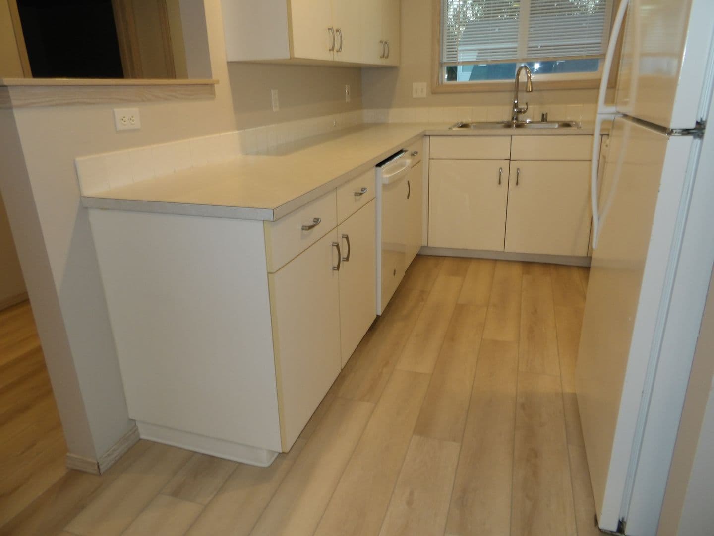 Ridgefield Apartment: 2019 NE 179th St