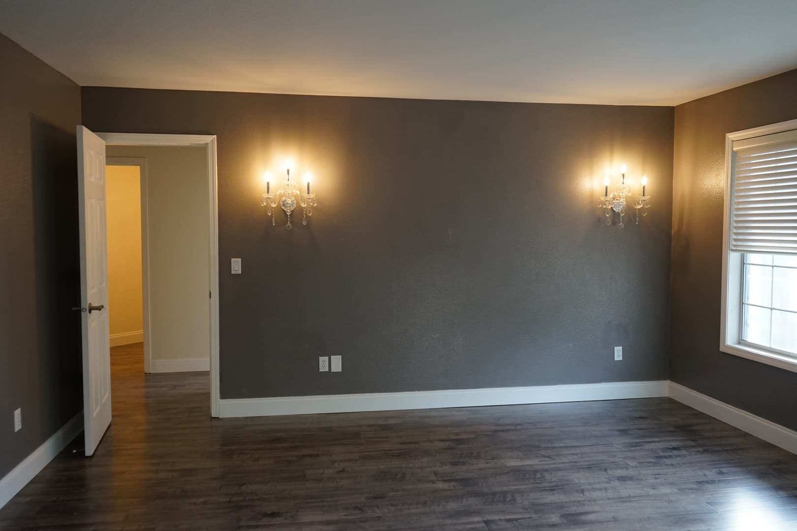 Vancouver House: 13617 SE 36th St