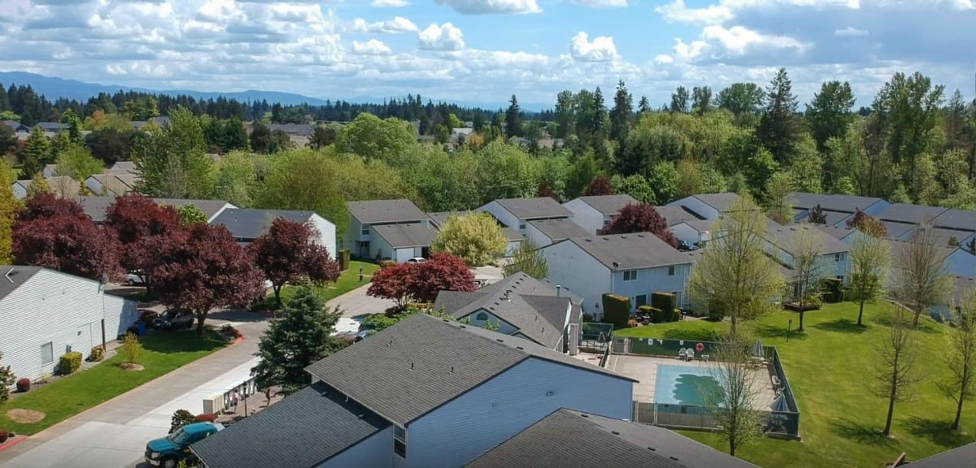 Ridgefield Apartment: 2019 NE 179th St