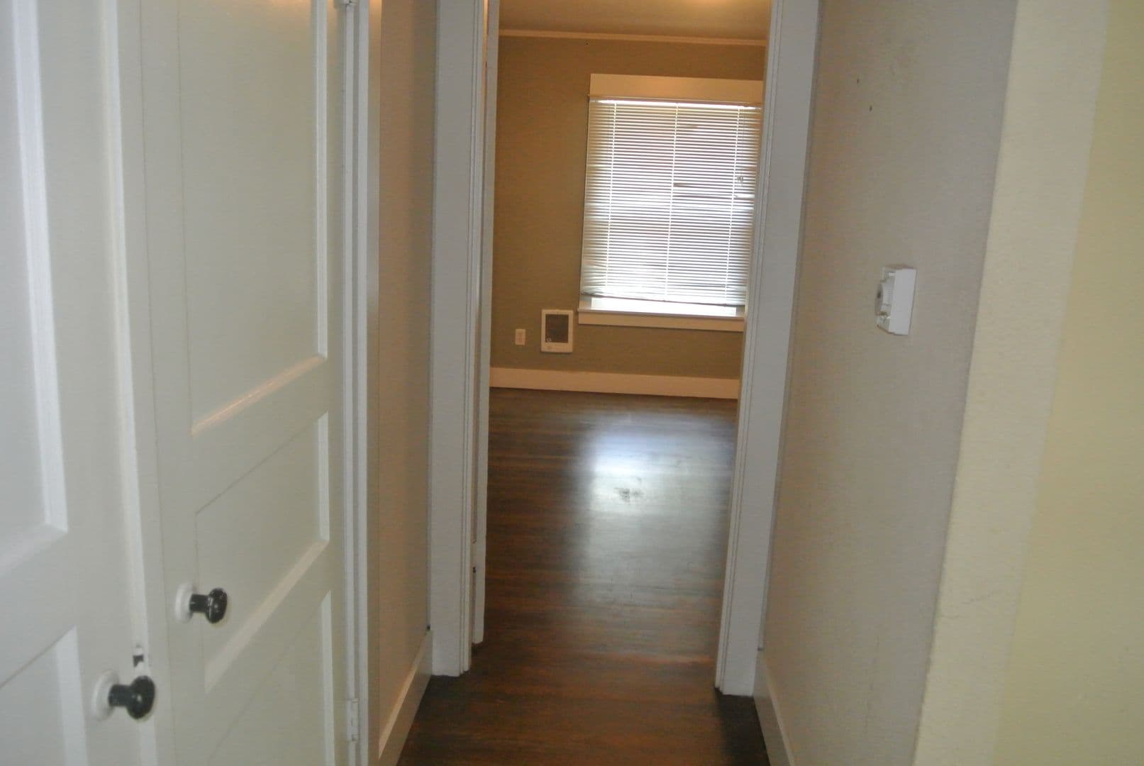 Vancouver Apartment: 3604 - 3606 - 3608 - 3610 E Evergreen