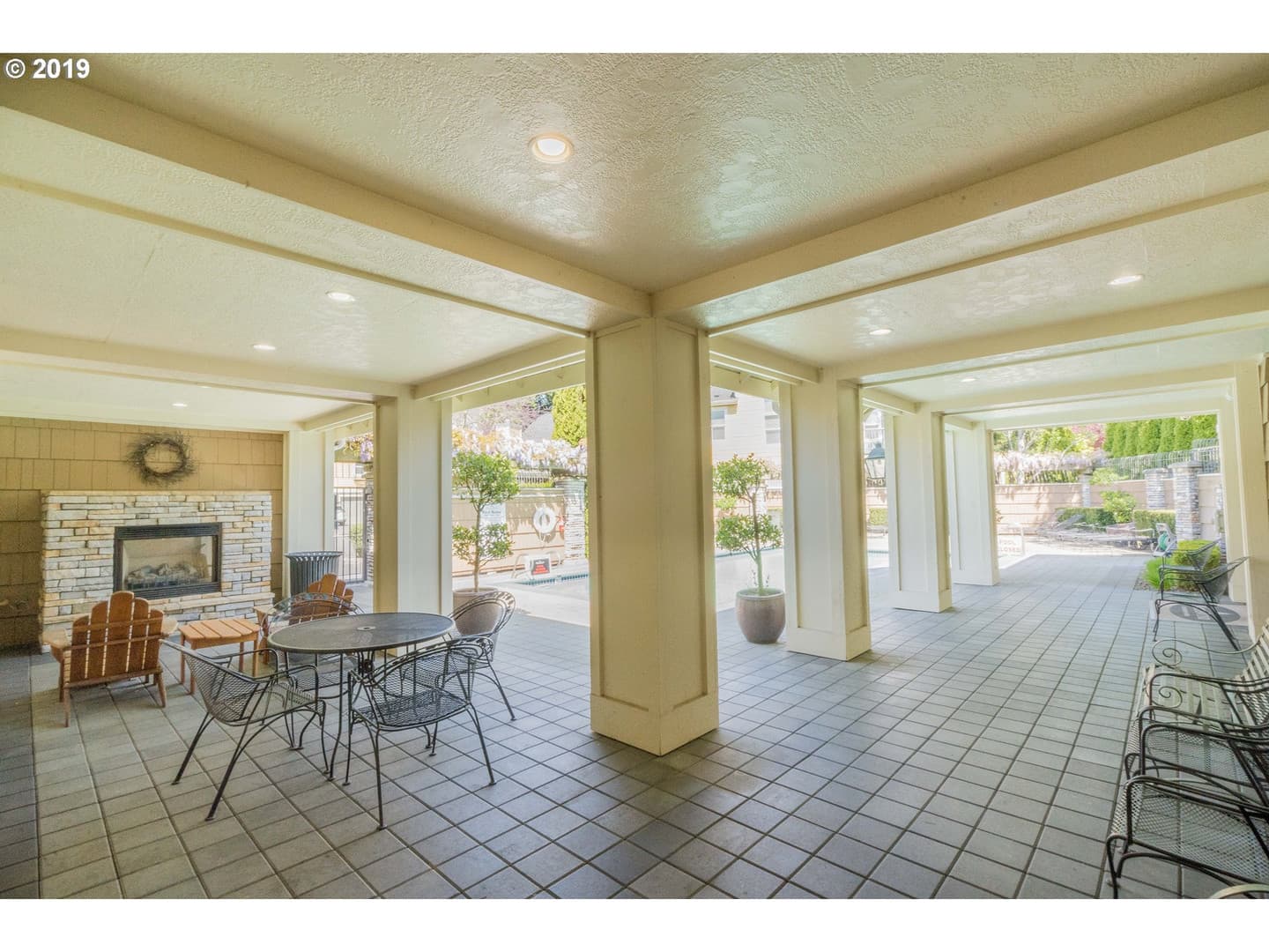 Vancouver House: 714 SE Fairwinds Lp