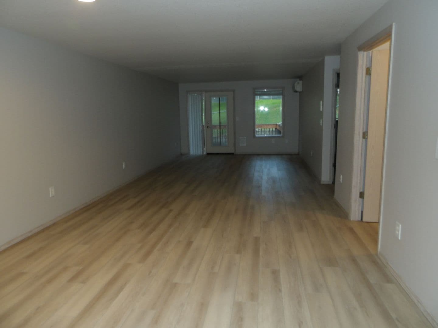 Ridgefield Apartment: 2019 NE 179th St