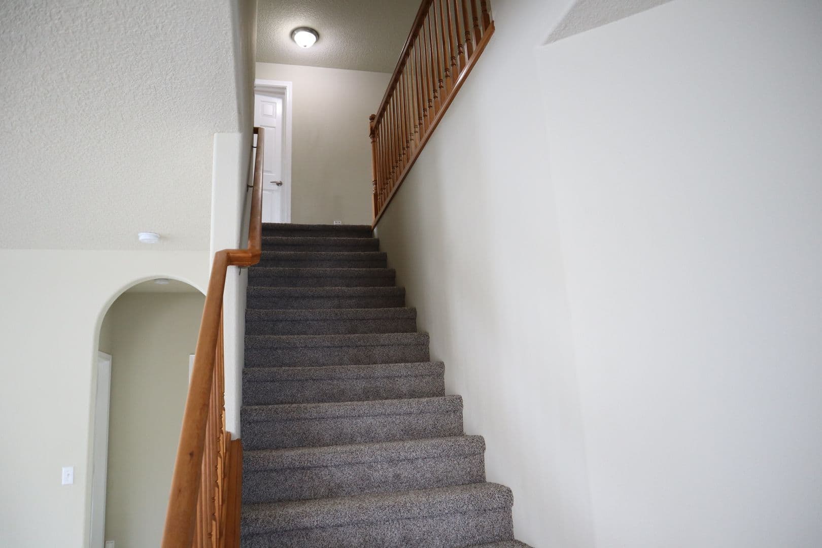 Vancouver House: 9507 NE 39th Ave