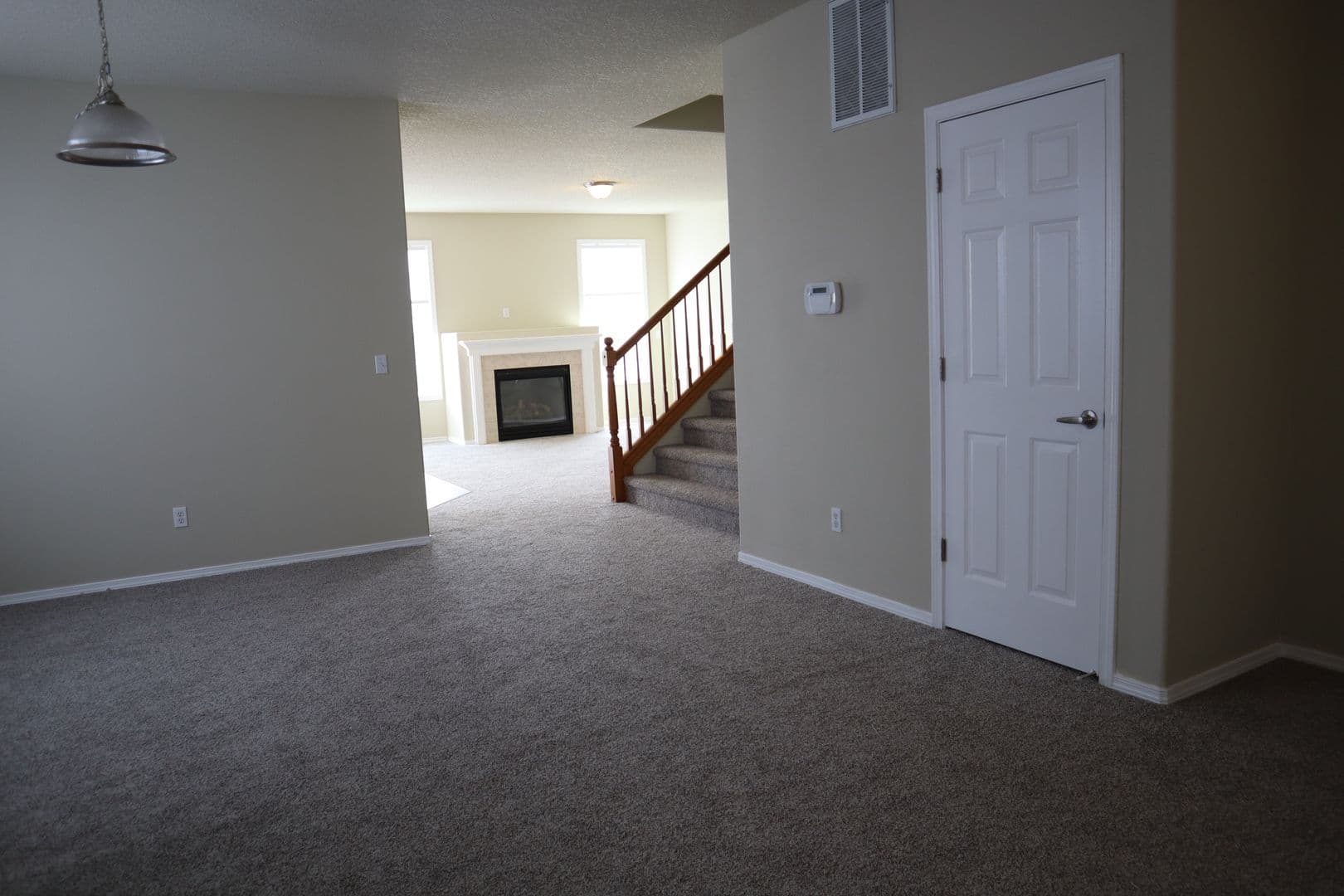Vancouver House: 9507 NE 39th Ave