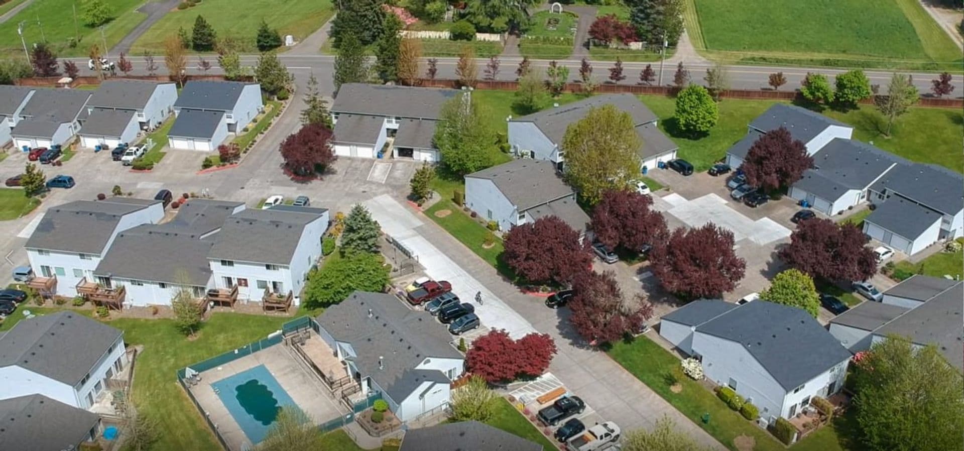 Ridgefield Apartment: 2019 NE 179th St