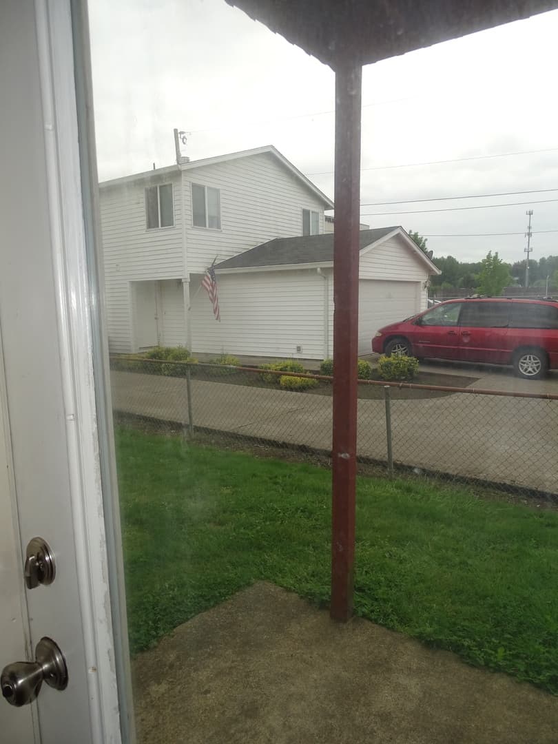 Battle Ground Apartment: 405 SW 1st ST