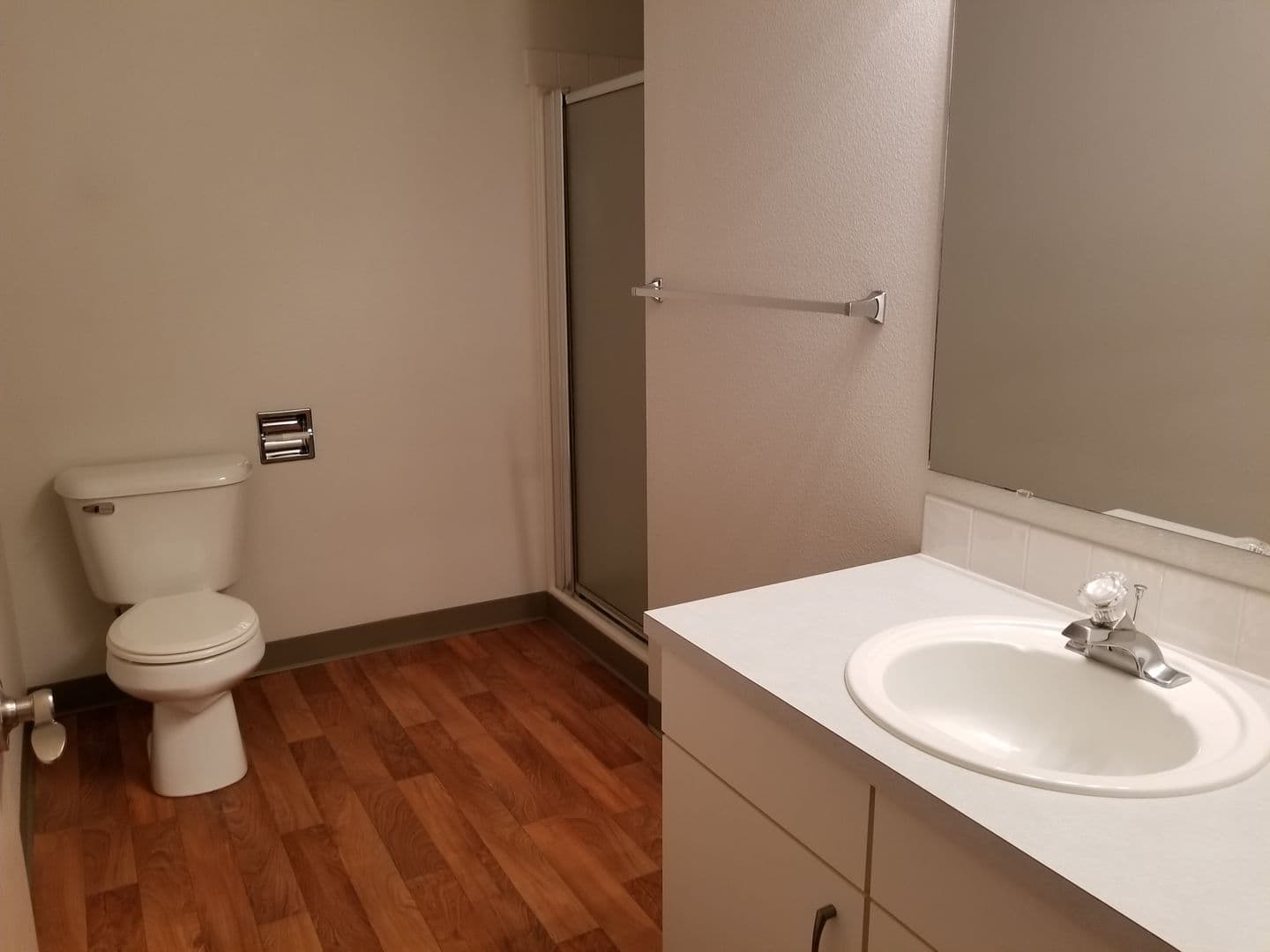 Ridgefield Apartment: 2019 NE 179th St