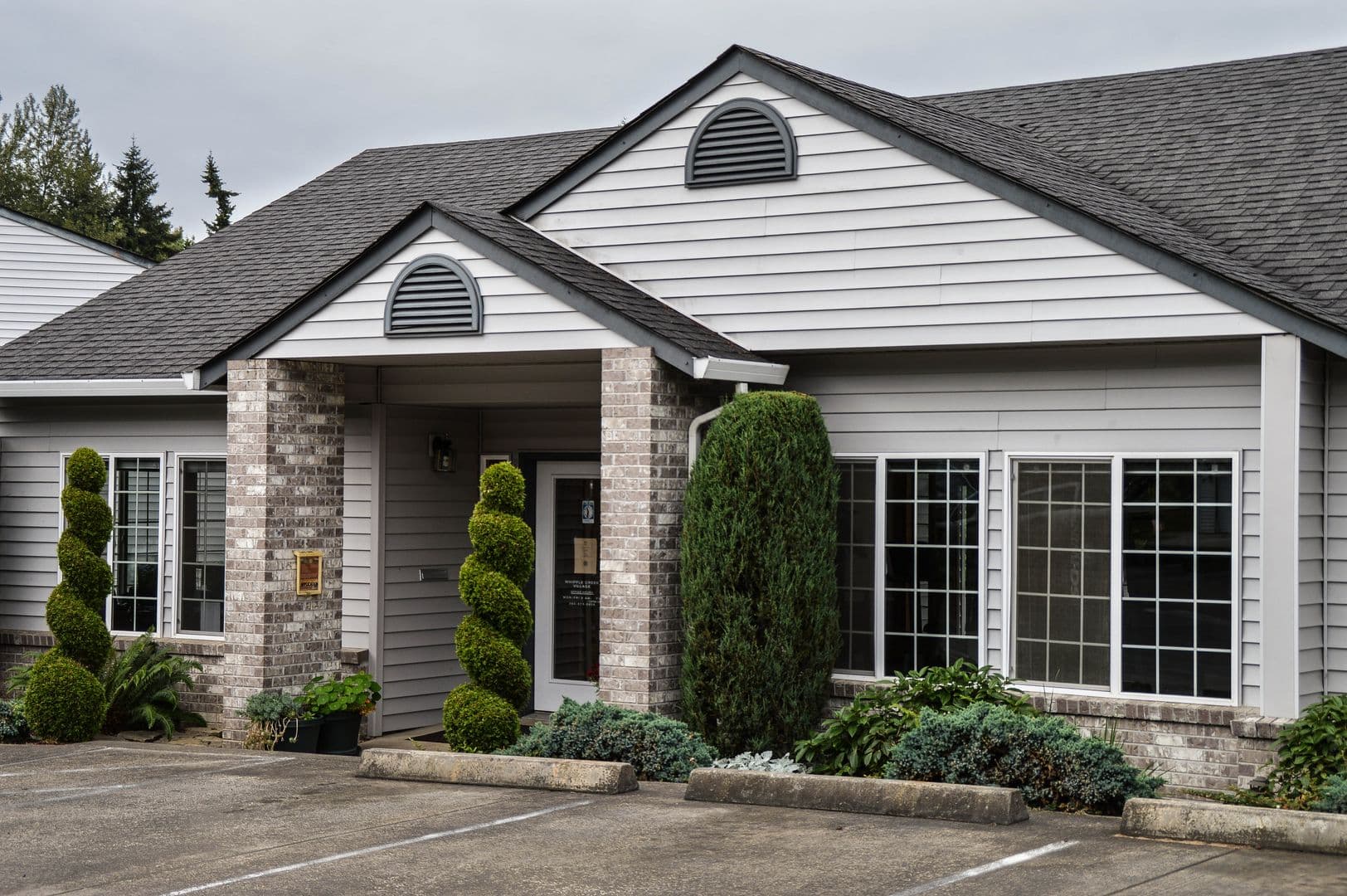 Ridgefield Apartment: 2019 NE 179th St