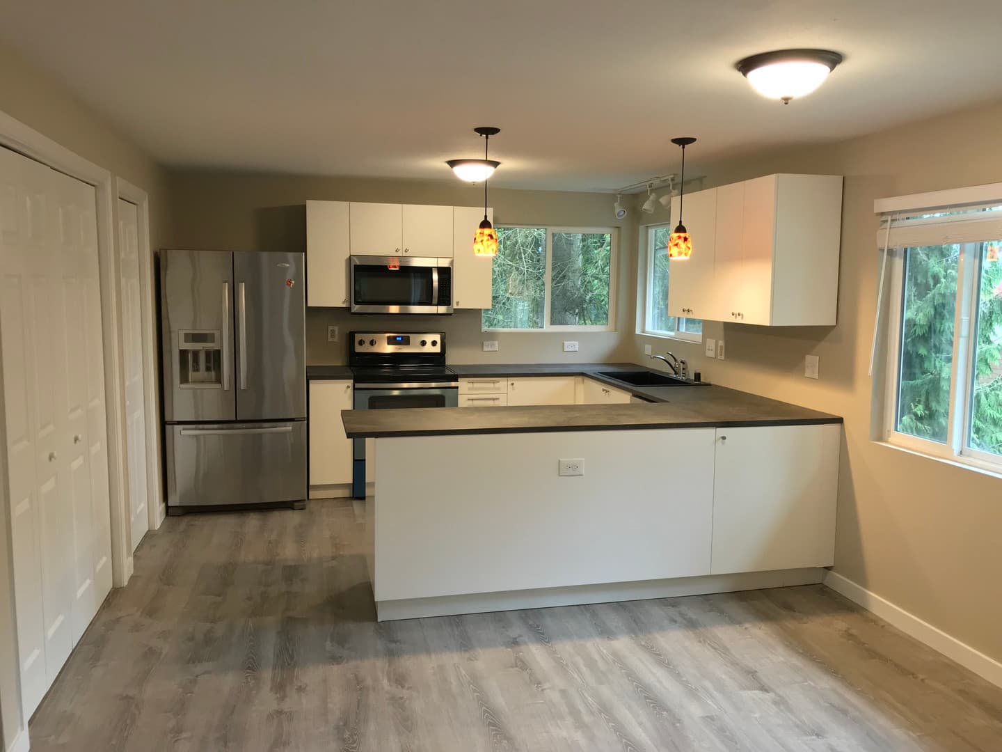 Vancouver House: 8714 NE 13th St