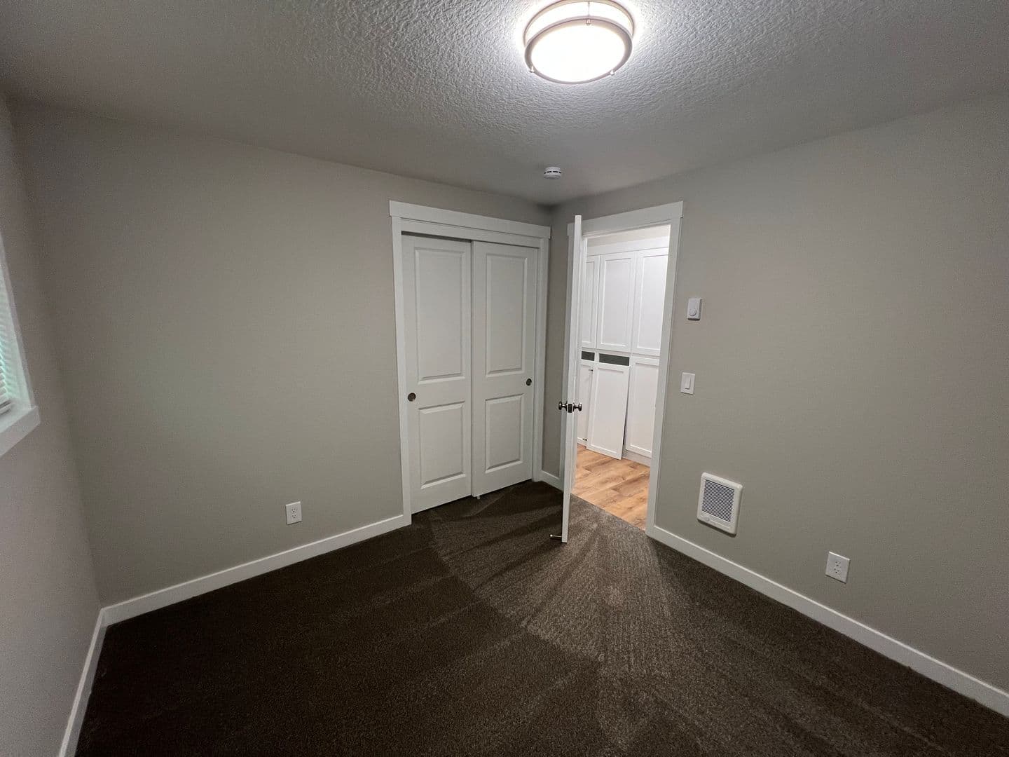 Vancouver House: 14520 NE 74th ST.