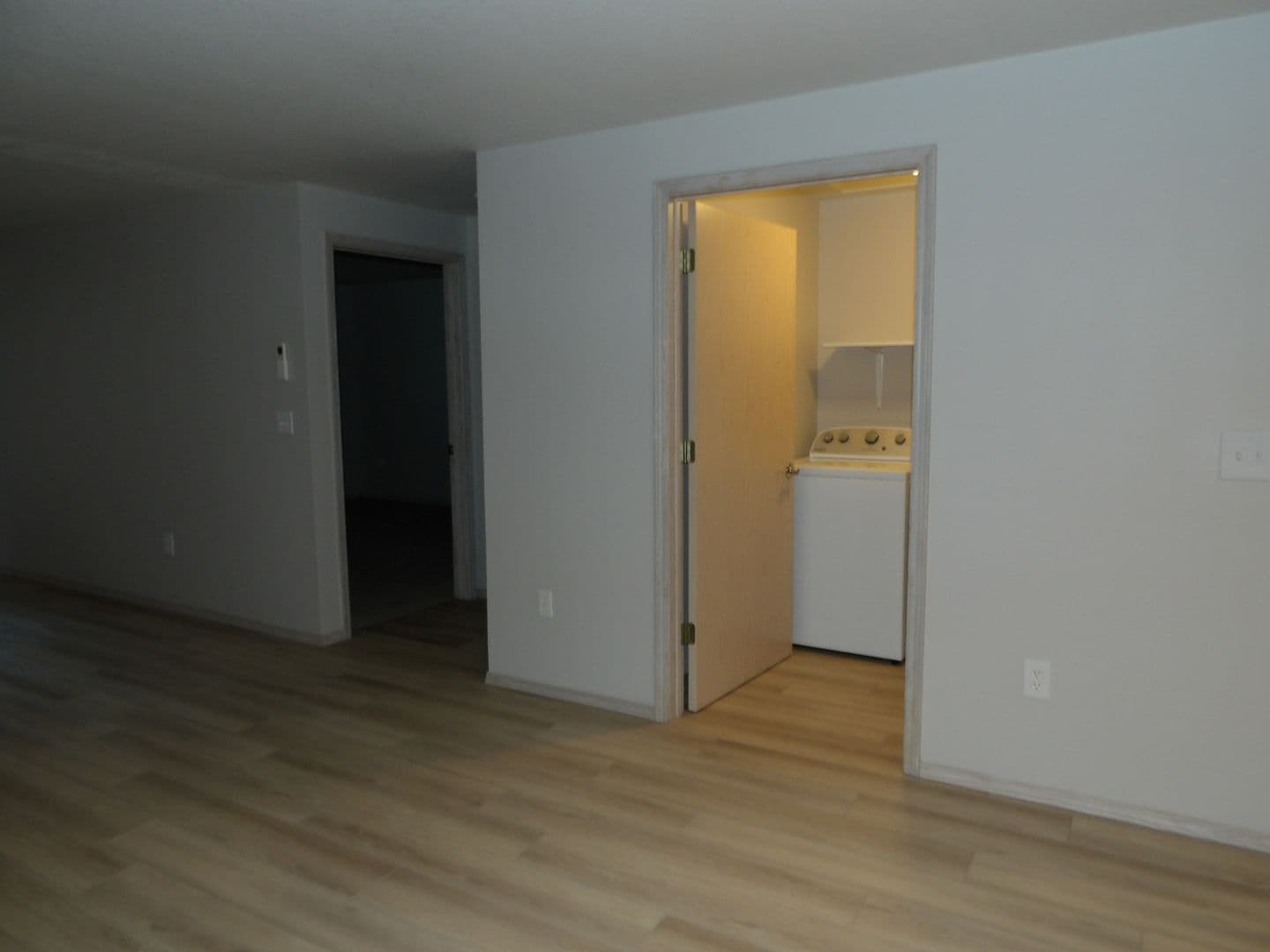 Ridgefield Apartment: 2019 NE 179th St