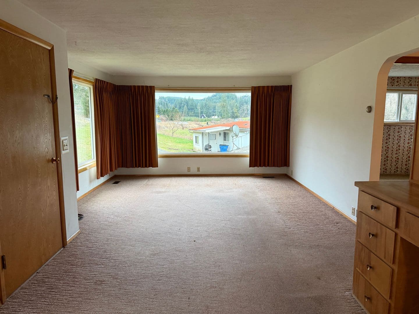 Amboy House: 44805 NE Yale Bridge Rd