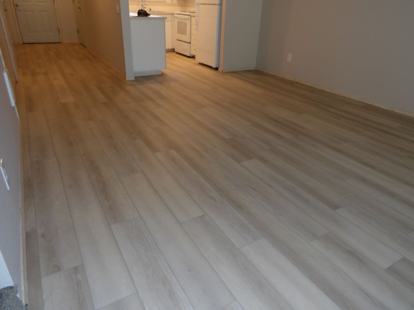 Ridgefield Apartment: 2019 NE 179th St