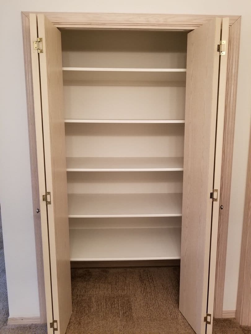 Ridgefield Apartment: 2019 NE 179th St