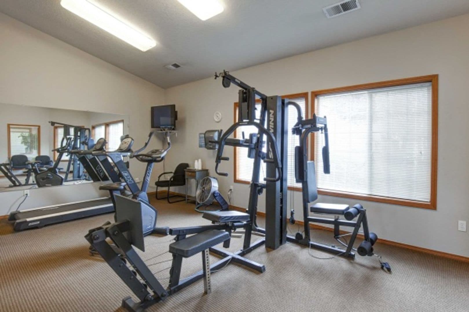 Ridgefield Apartment: 2019 NE 179th St