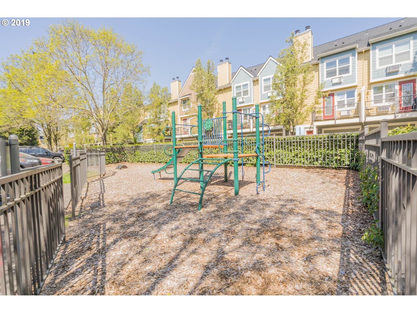 Vancouver House: 714 SE Fairwinds Lp