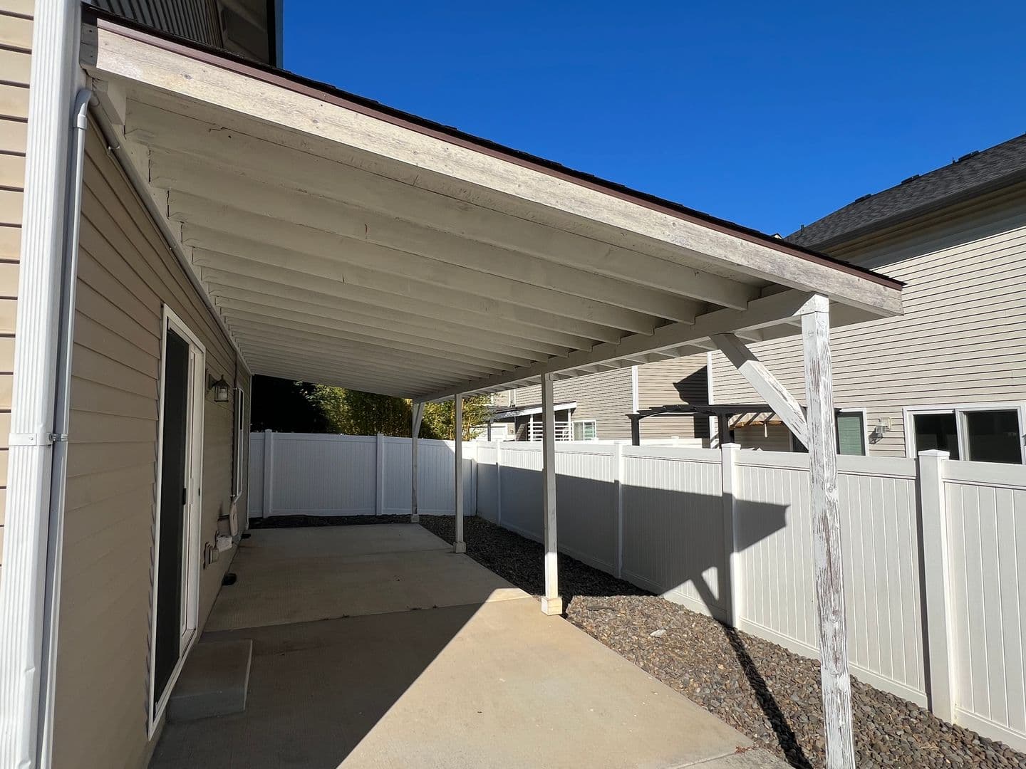 Vancouver House: 2715 NE 125th Ct