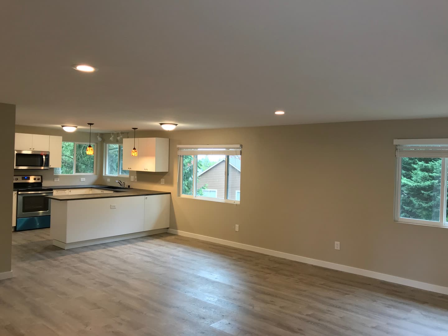 Vancouver House: 8714 NE 13th St