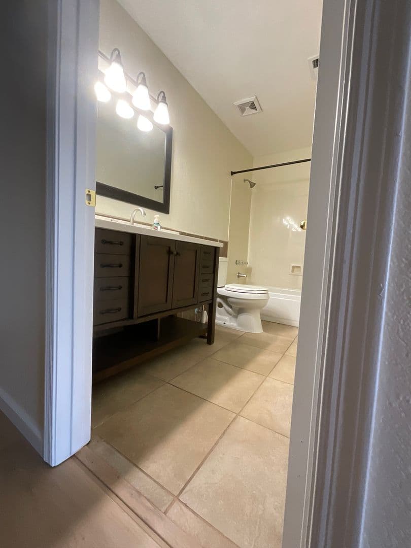 Gilbert House: 380 W Smoke Tree Rd
