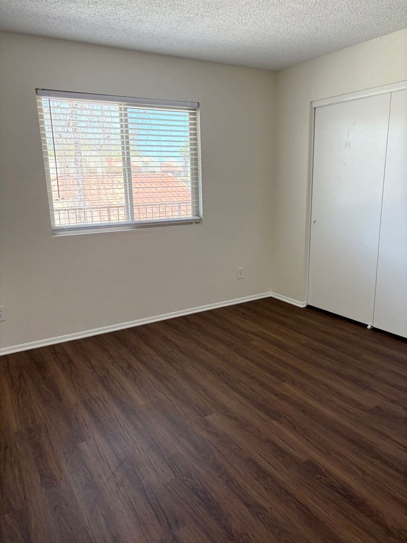 Mesa Condo: 2220 W Dora Street #225
