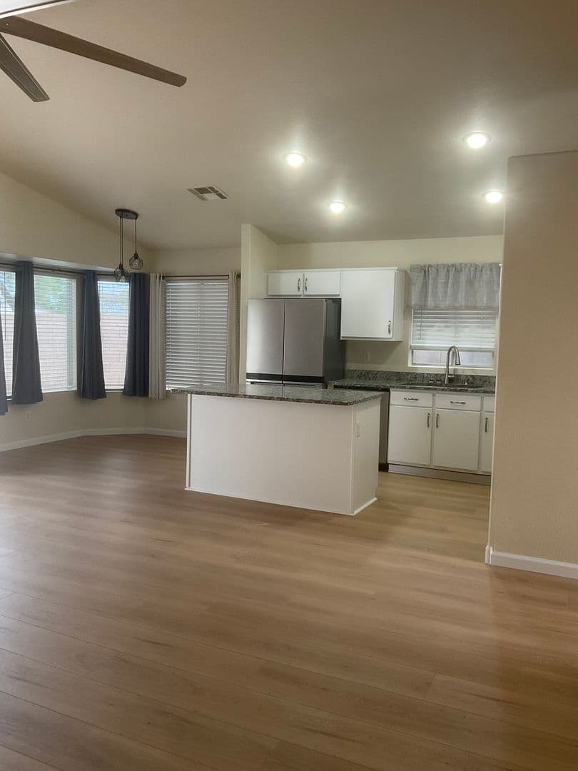 Gilbert House: 380 W Smoke Tree Rd
