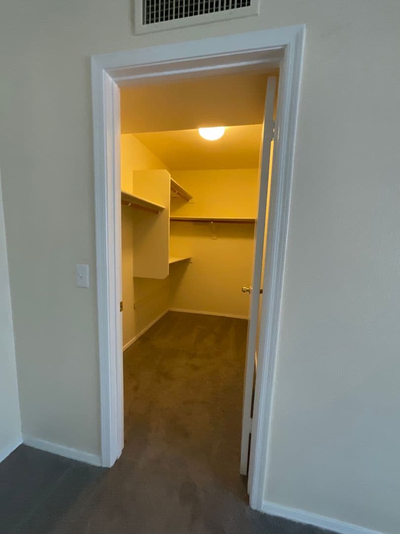 Gilbert House: 380 W Smoke Tree Rd