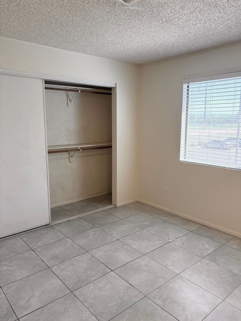 Mesa Condo: 30 E Brown Rd #2018