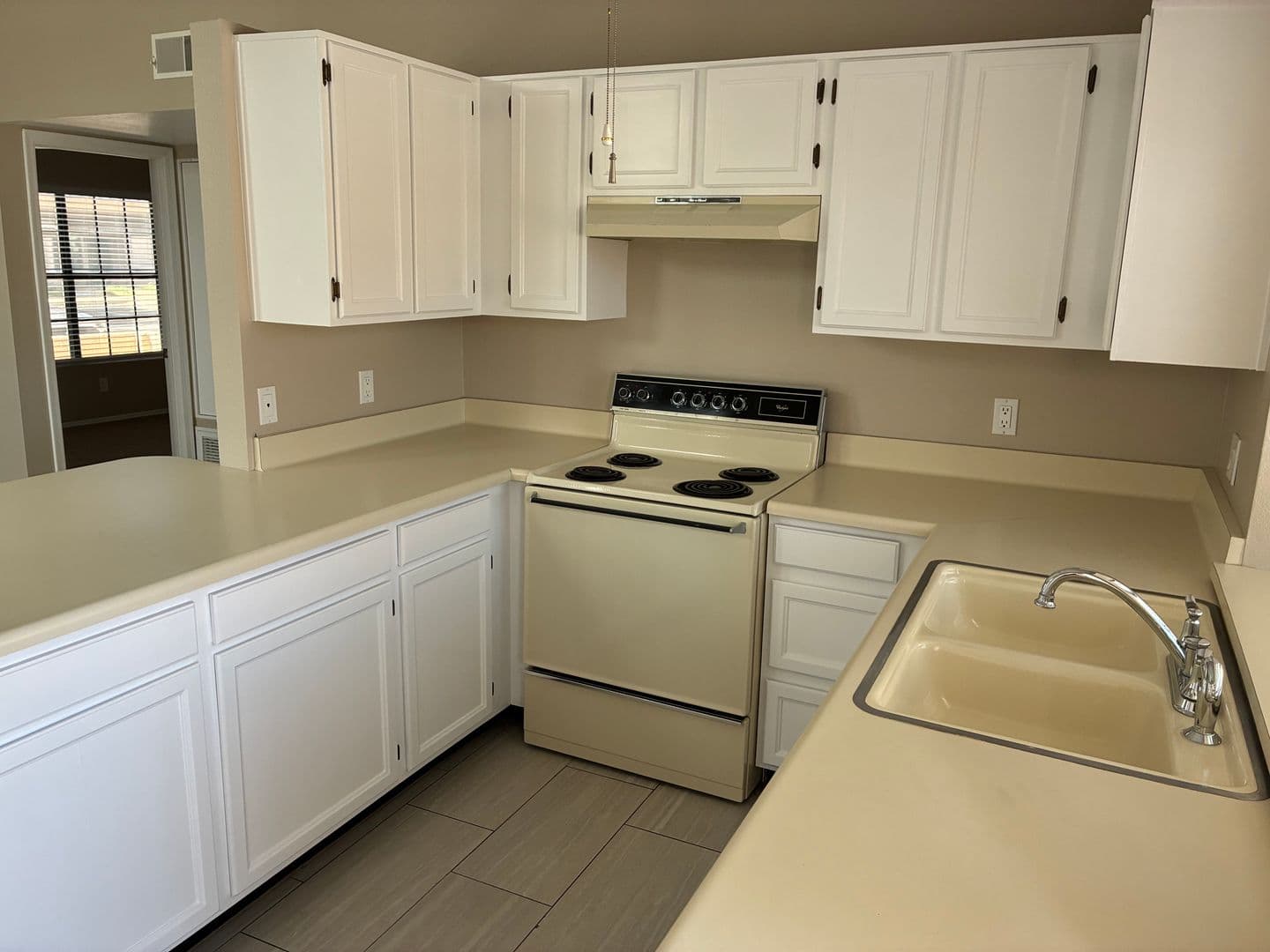 Scottsdale Townhome: 4901 E Kelton Ln