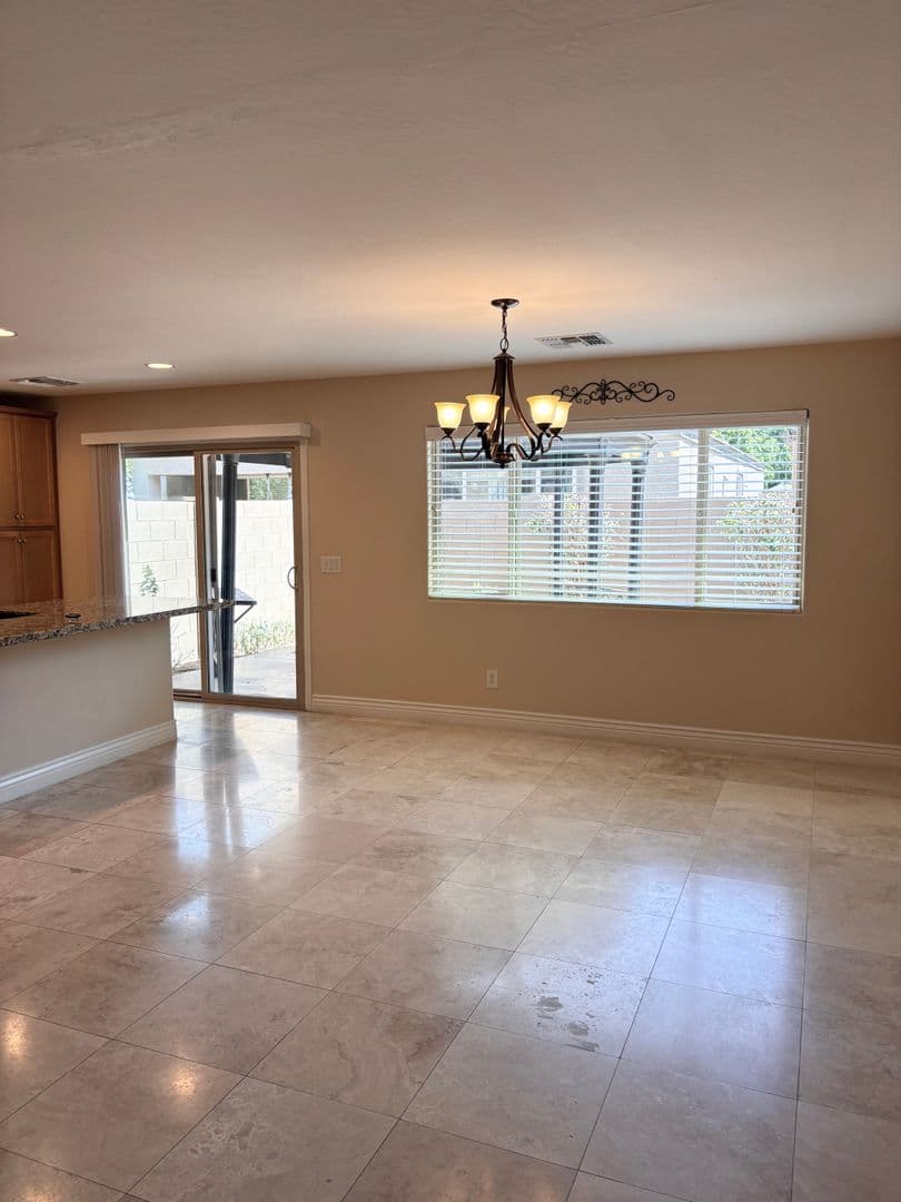 Mesa House: 2565 E Southern Ave #16