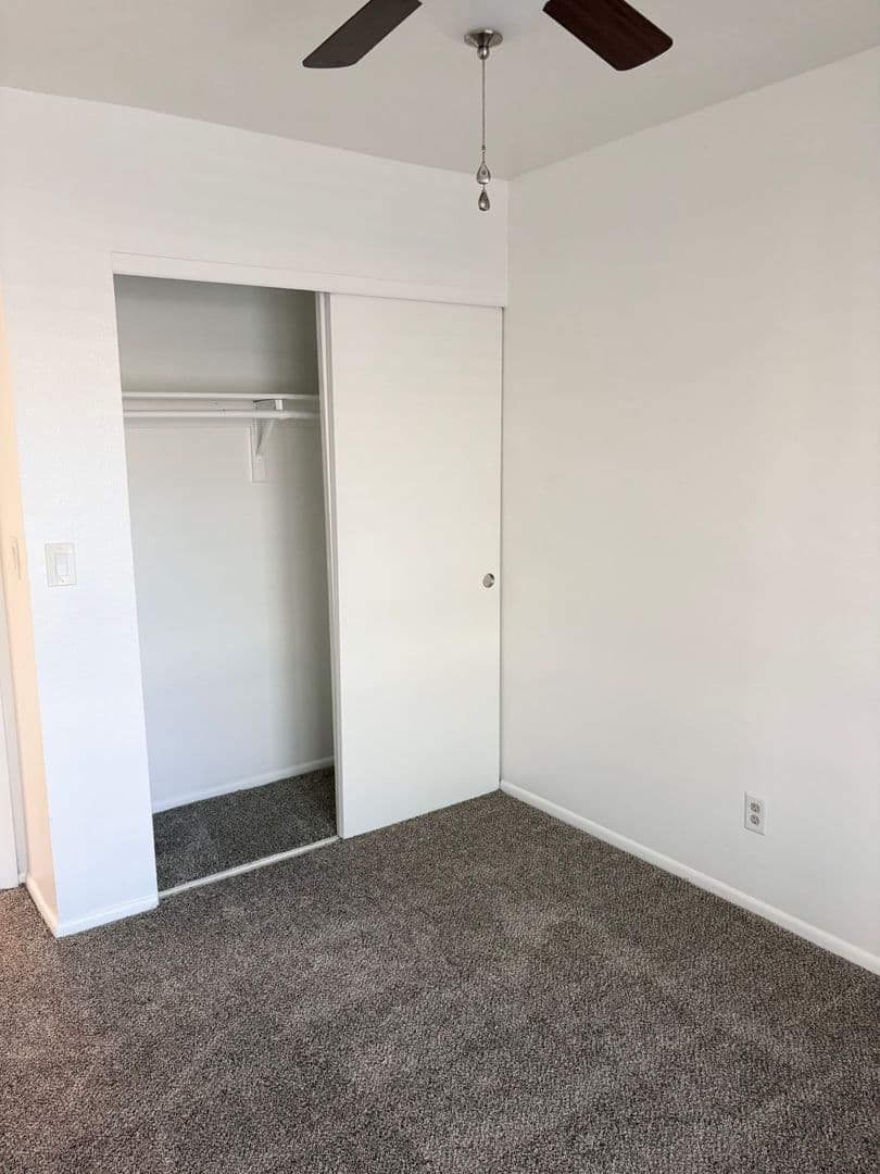 Mesa Condo: 1432 W Emerald Ave #738