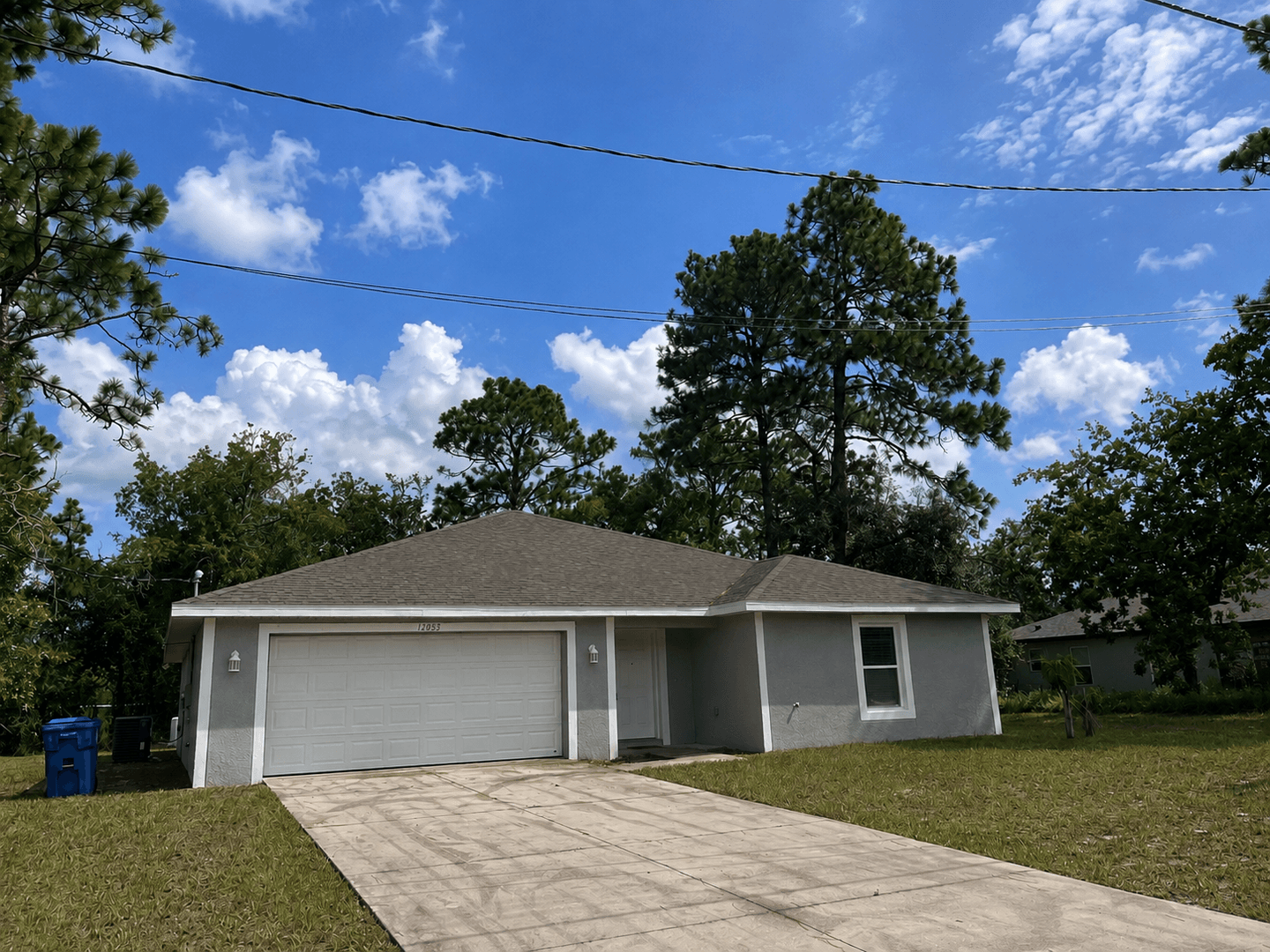 Weeki Wachee House: 12053 Centralia Road