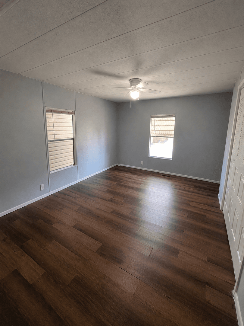 Wesley Chapel House: 32613 Whaleys Loop