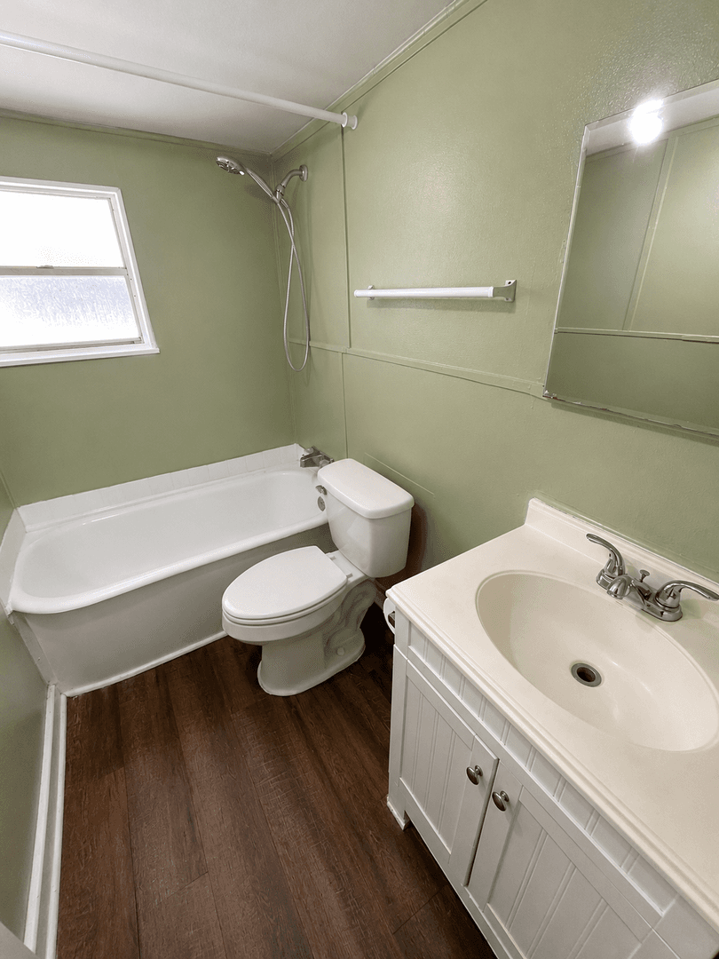 Zephyrhills House: 5517 18th Street