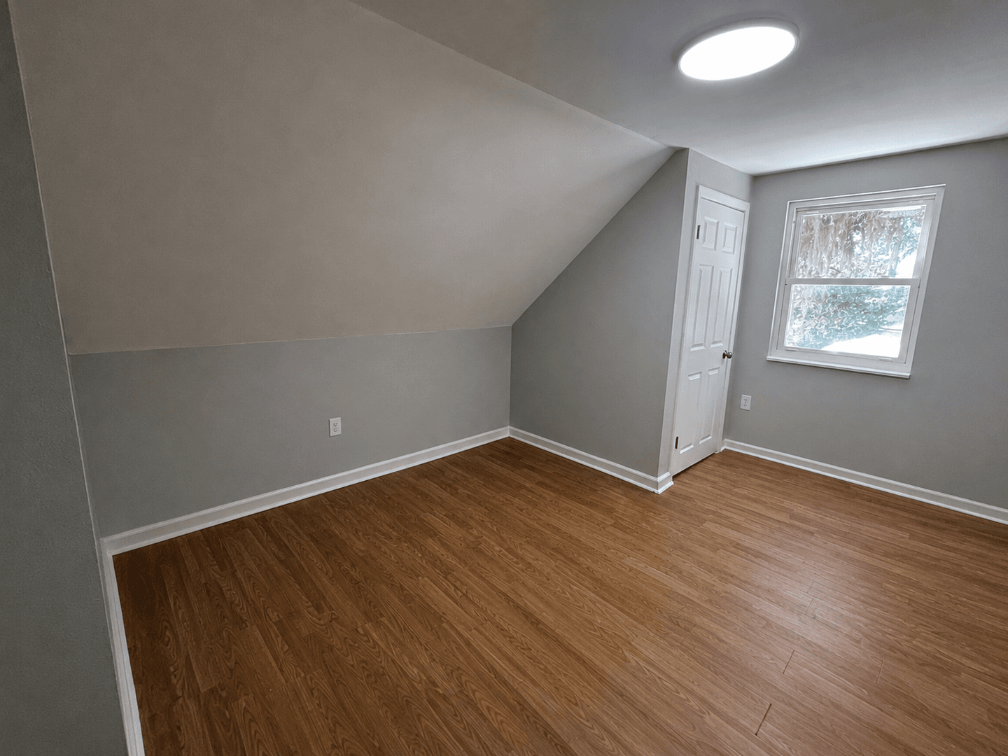 Lakeland House: 837 Lafayette Lane
