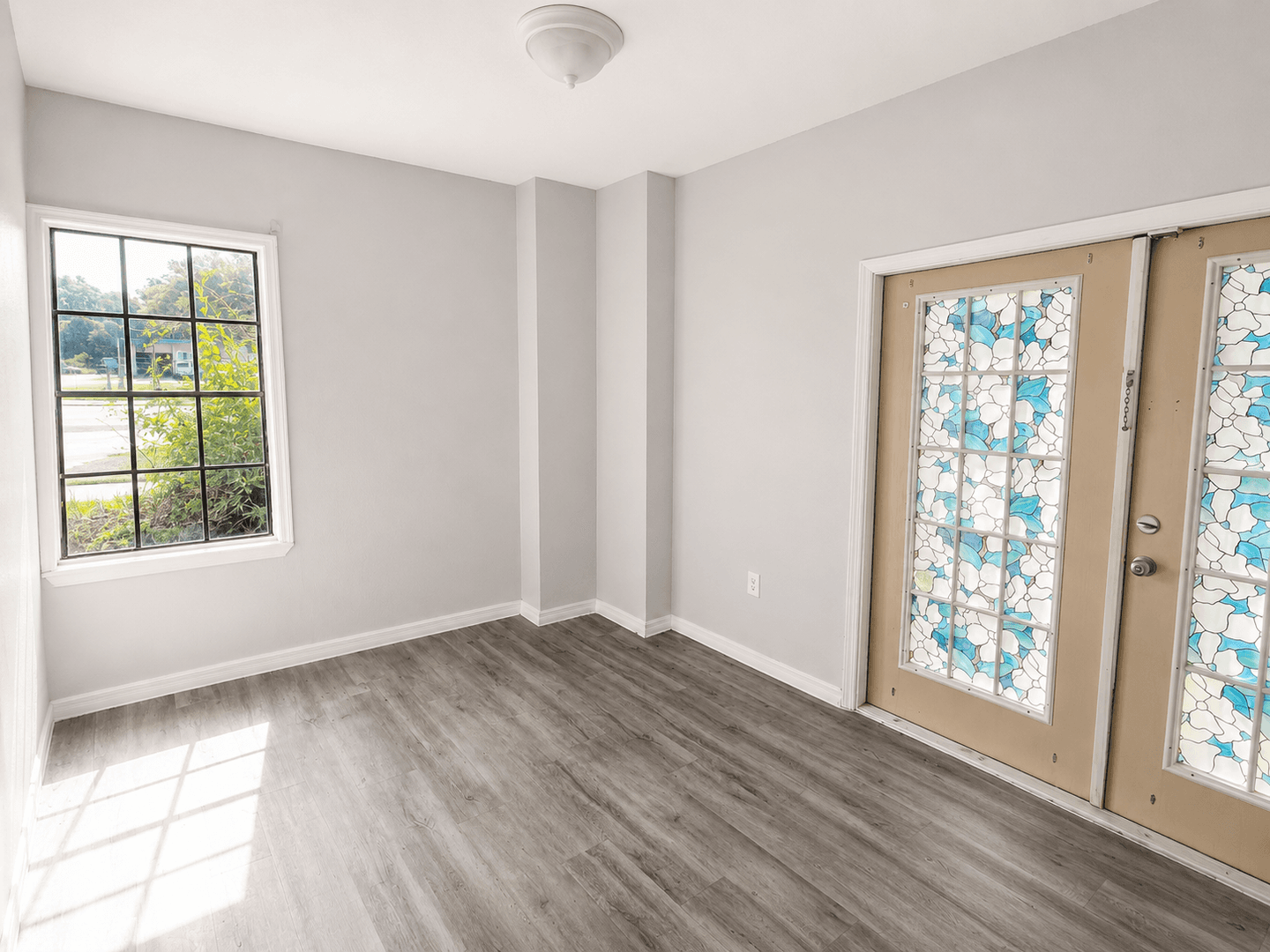 Dade City House: 15829 US Hwy 301