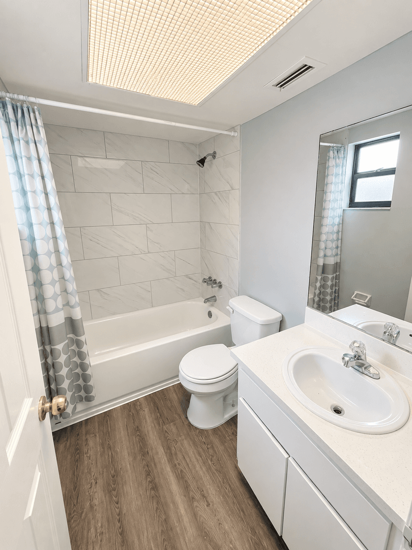 Lakeland Apartment: 519 Morgan