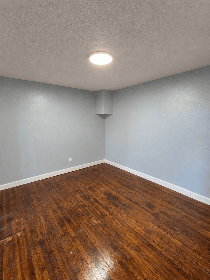 Lakeland House: 1409 Fern Pl