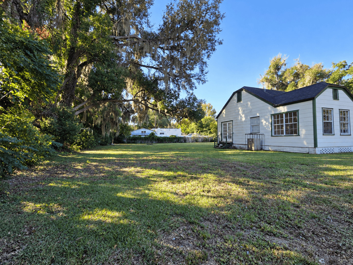 Lakeland House: 1409 Fern Pl