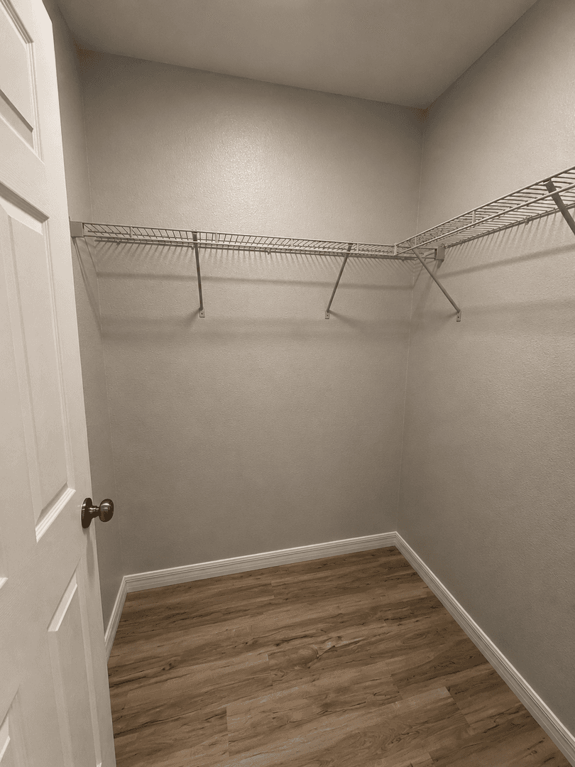 Weeki Wachee House: 12053 Centralia Road