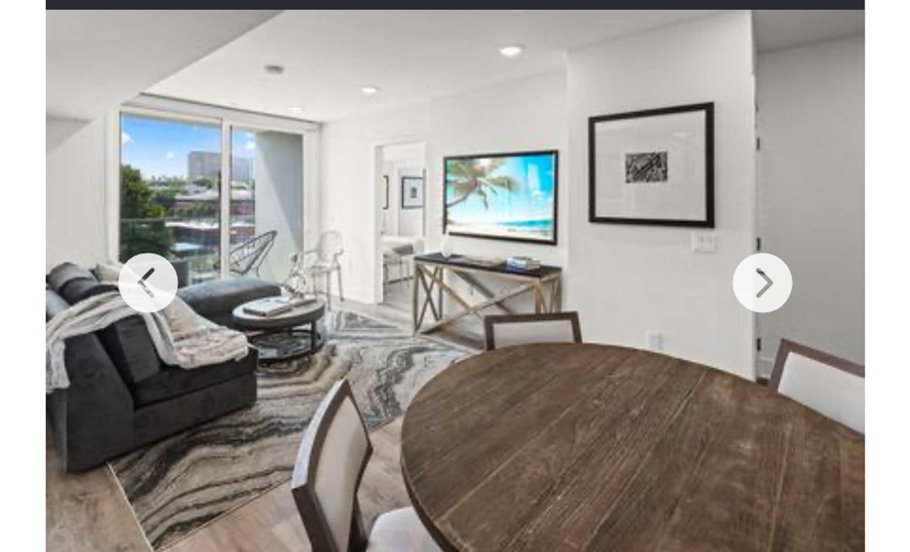 LOS ANGELES Apartment: 428 S ROBERTSON BL