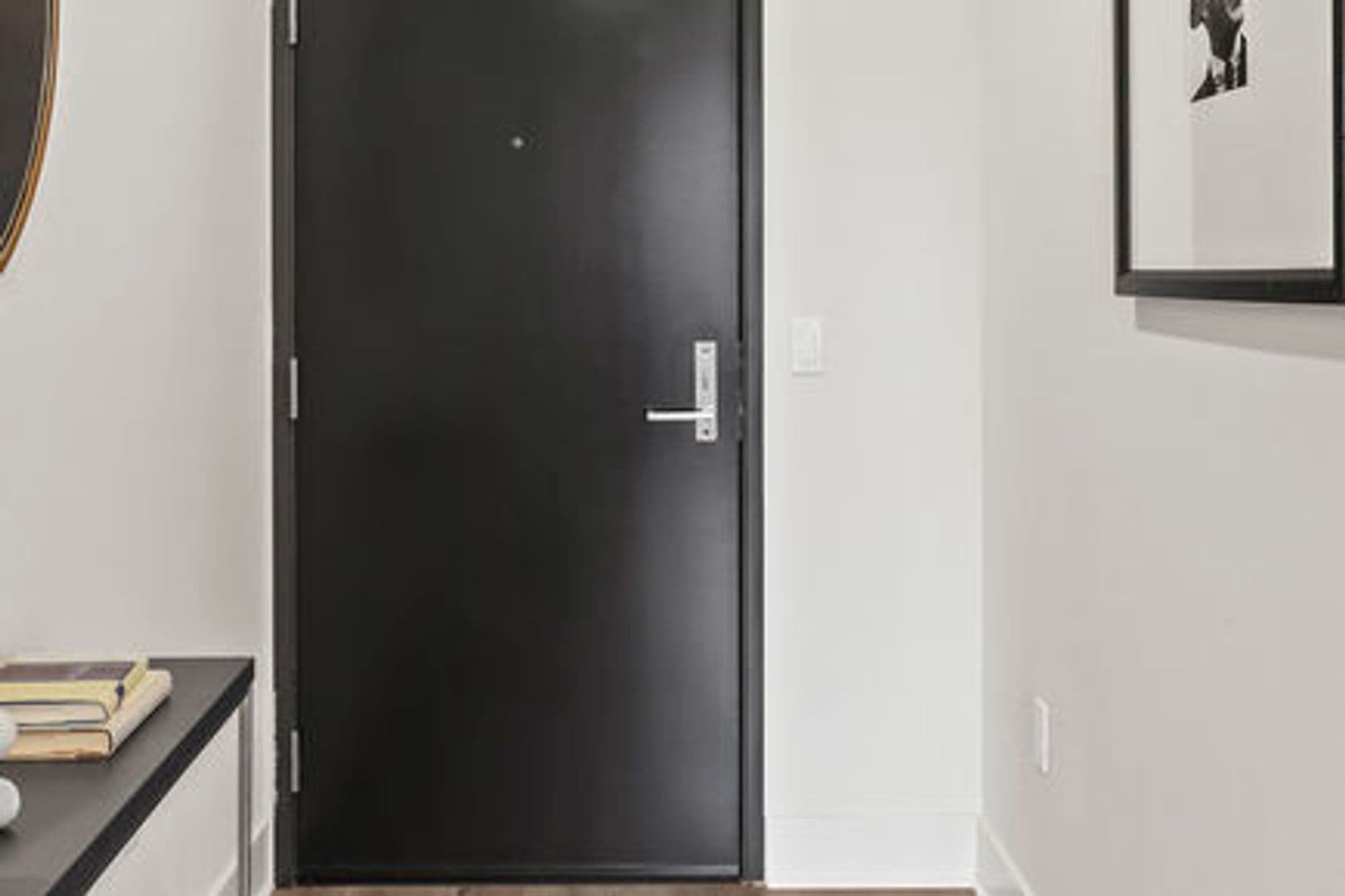 LOS ANGELES Apartment: 428 S ROBERTSON BL