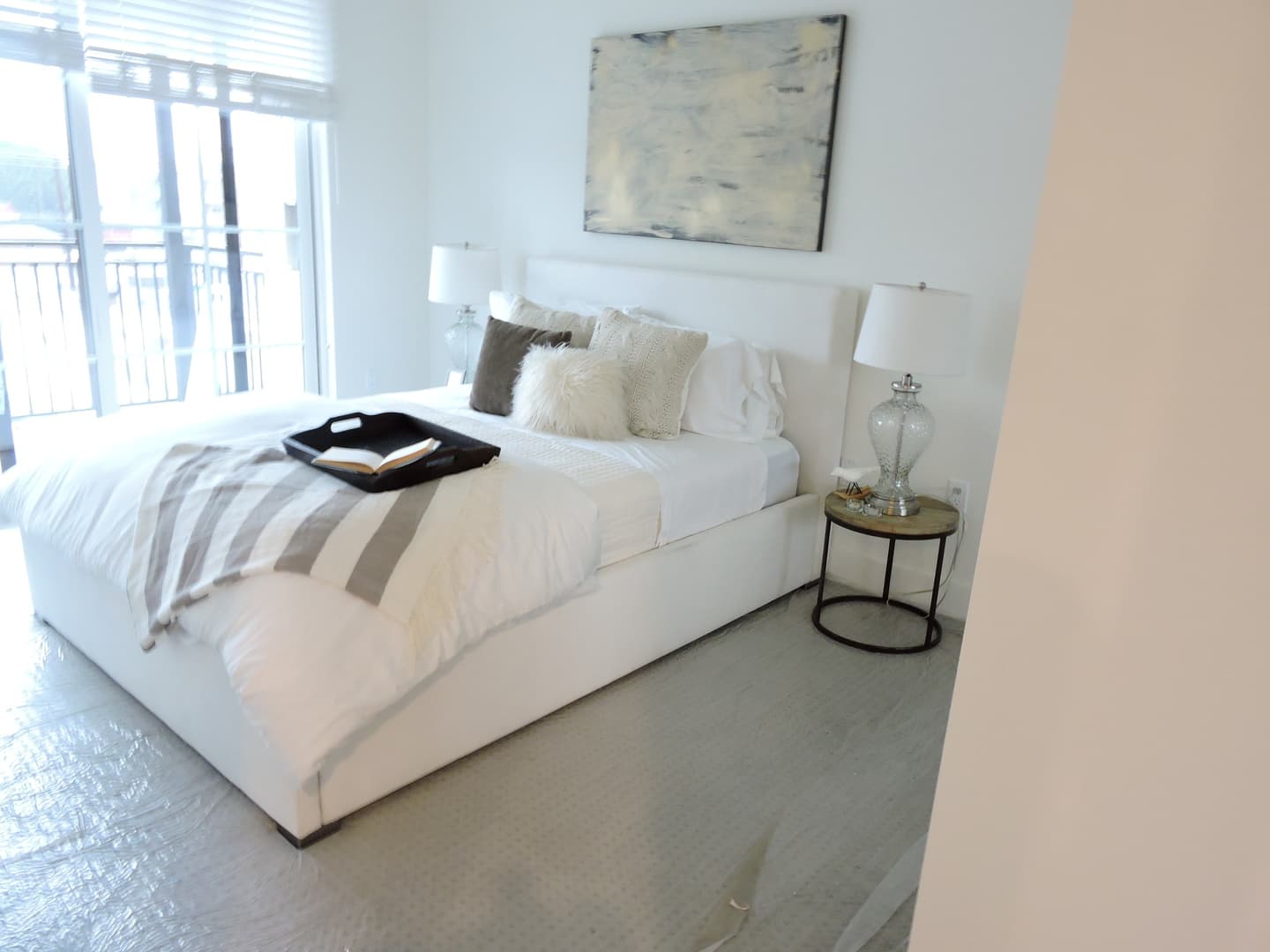 LOS ANGELES Apartment: 8417 BLACKBURN AVE