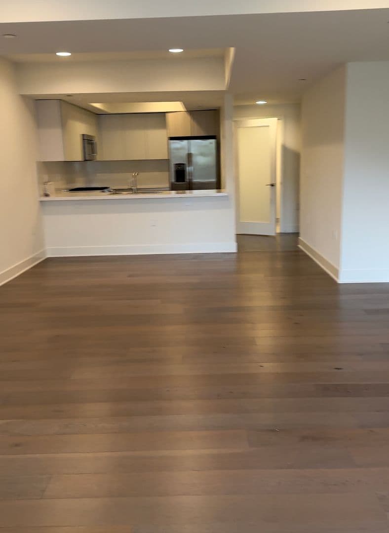 LOS ANGELES Apartment: 8417 BLACKBURN AVE