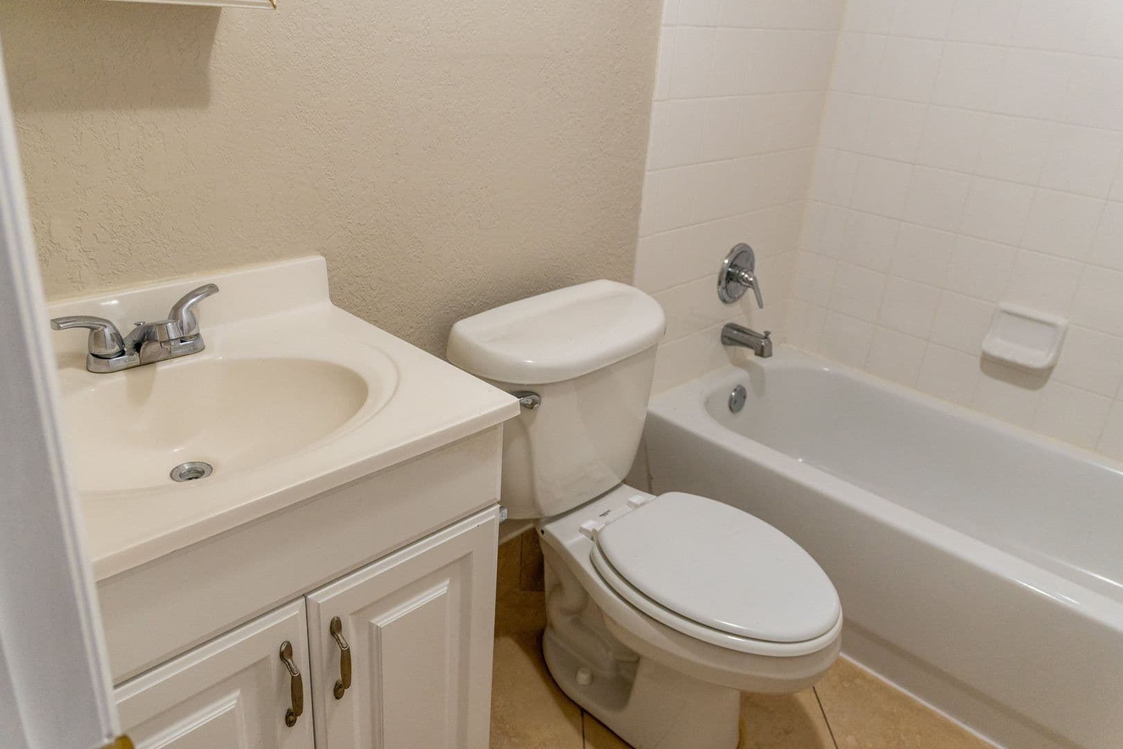 Naples Condo: 4627 Bayshore Drive Unit I-4