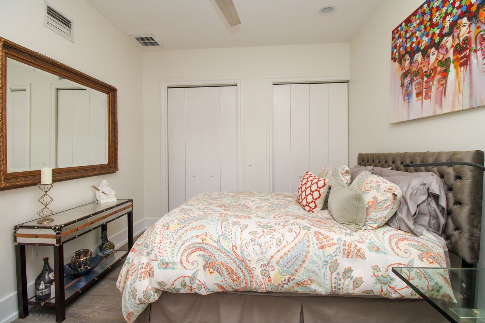 Naples House: 647 110th Avenue North