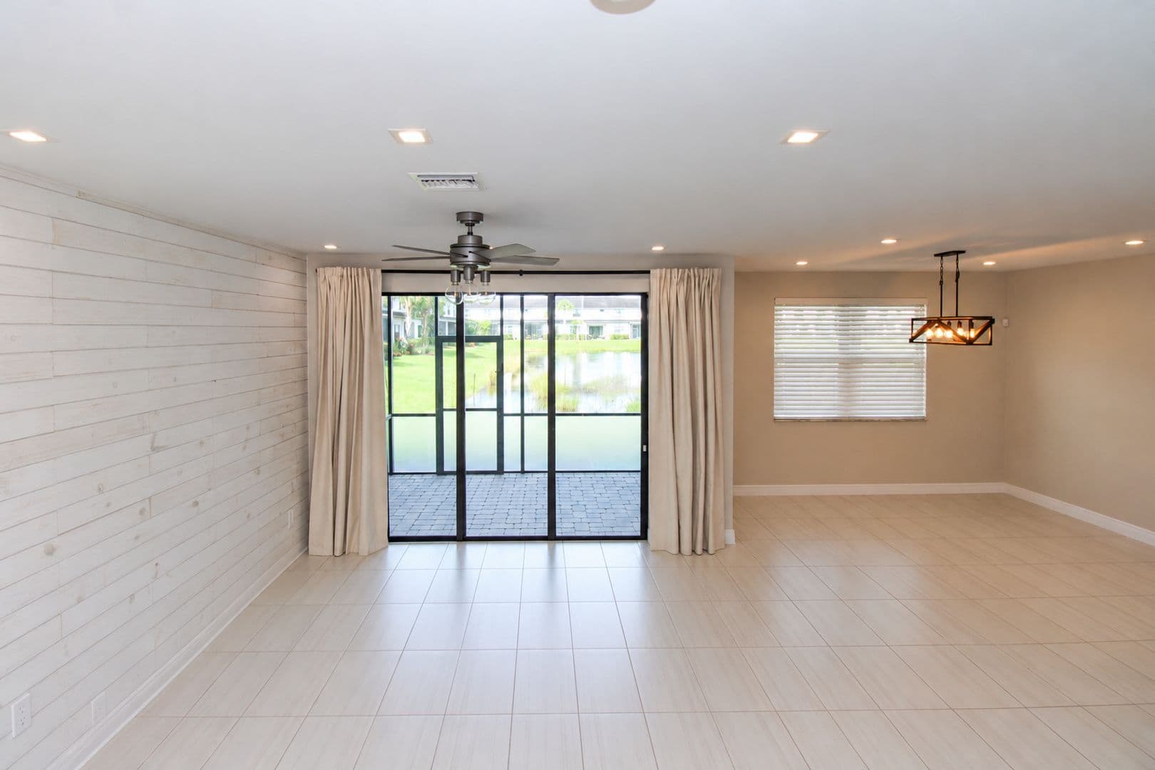 Naples House: 7421 Rockefeller Drive