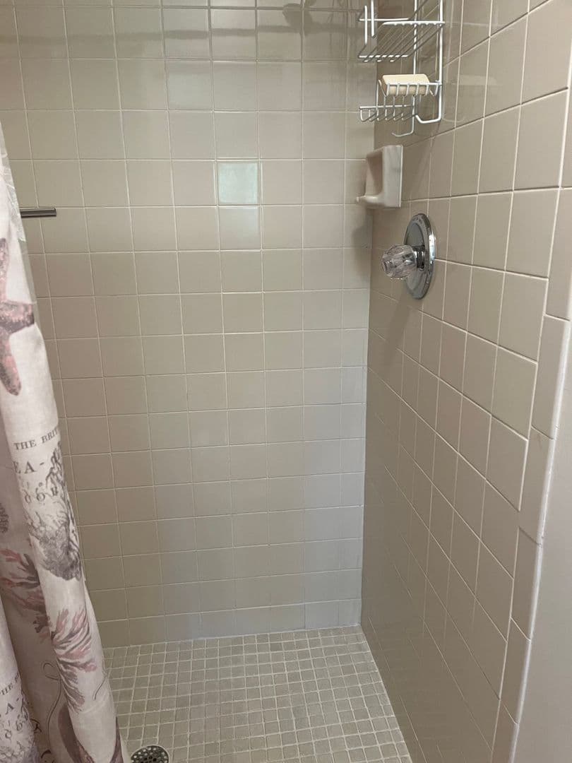 Naples House: 7380 Saint Ives Way Unit 1309